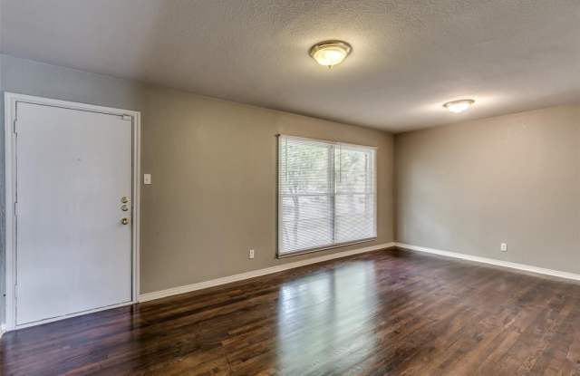 1456 Templecliff Drive Gallery 3