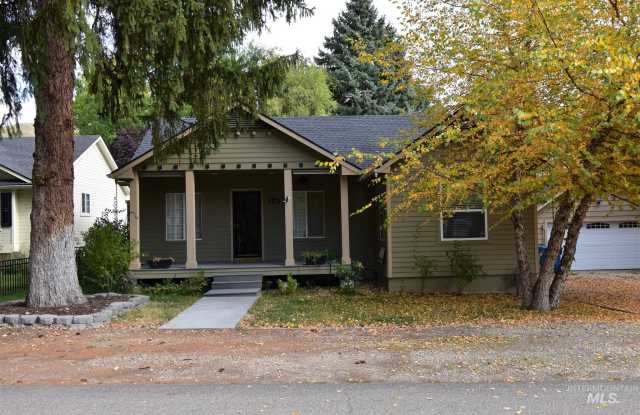 3402 N 32nd - 3402 North 32nd Street, Boise, ID 83703