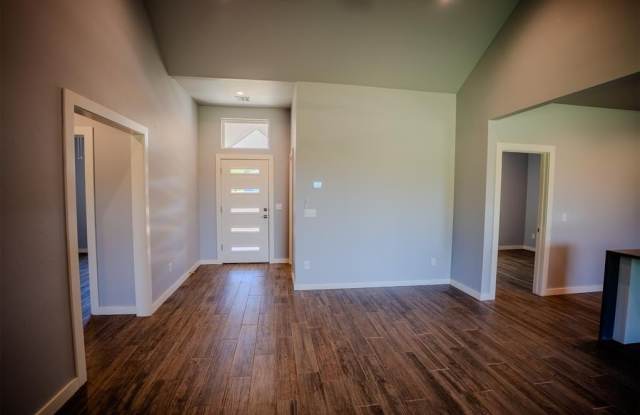 17945 Salem Road Gallery 3