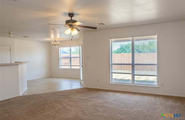 3909 Deputy Drive Gallery 2
