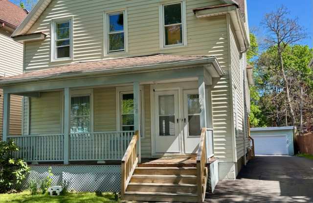 140 Benton Street photos photos
