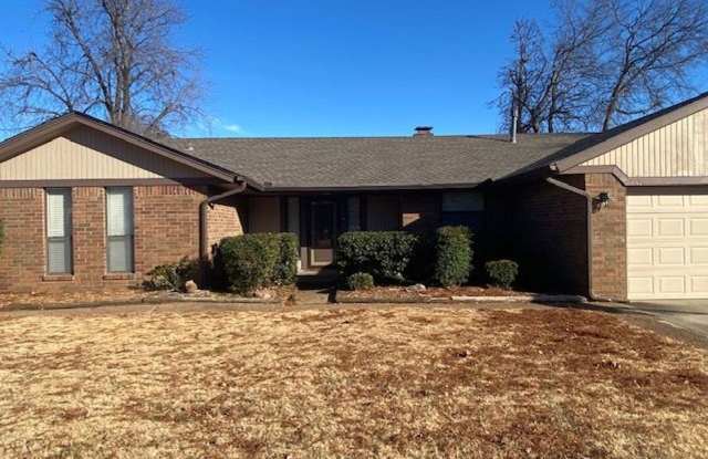 208 Wellington Lane, Moore, 3bed, 2bath, 2 car garage photos photos