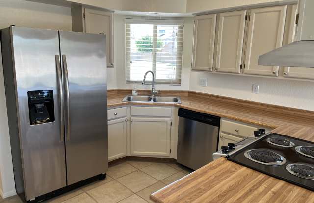 1200 W Boxelder Cir photos photos