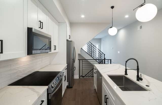 Brand New Luxury Temple Student Housing Gallery 1