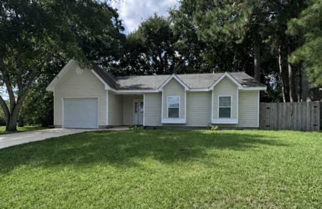 Fully Furnished - Move in Ready - Less than 12 month lease in Aragona Village Gallery 3