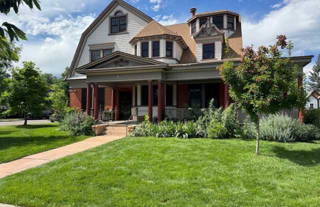 1805 Spruce Street photos photos