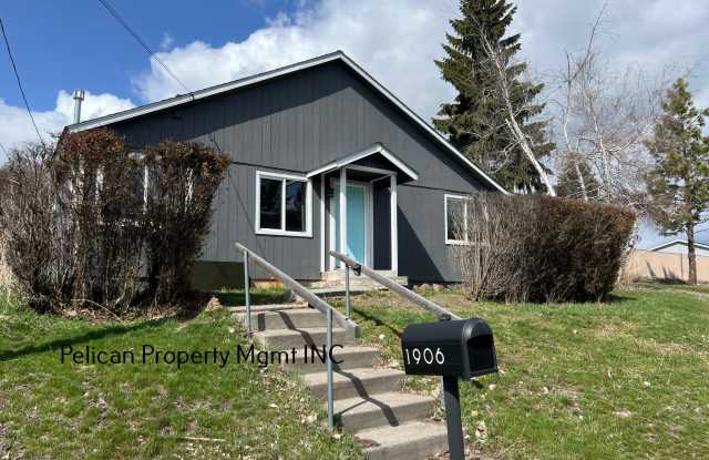 1906 Johnson Avenue - 1906 Johnson Avenue, Klamath Falls, OR 97601 1906 Johnson Avenue - 1906 Johnson Avenue, Klamath Falls, OR 97601