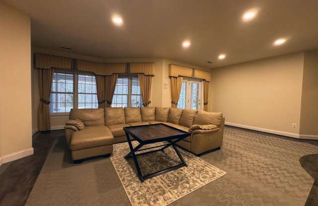 5211 ROSALIE RIDGE Drive photos photos