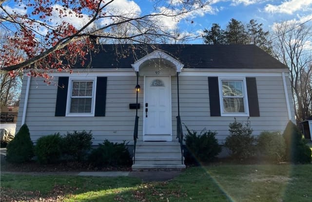 97 Naubuc Avenue - 97 Naubuc Avenue, Glastonbury Center, CT 06033