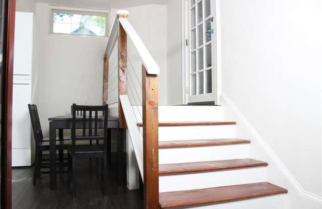 1124 Center Street NW photos photos