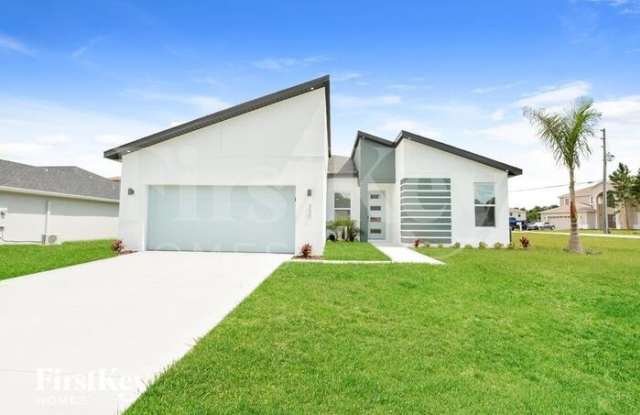 330 Athabasca Place photos photos