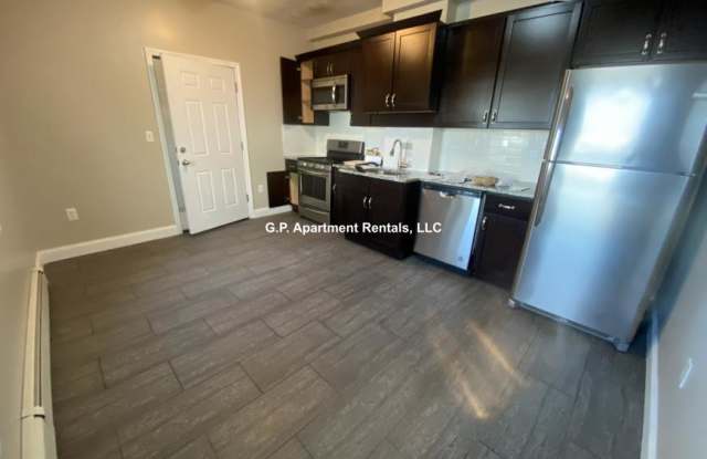 125 Bow St. photos photos