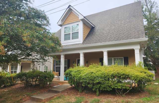 105 East Paces Drive - 1 photos photos