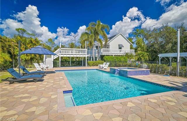 6941 Hunters Road photos photos