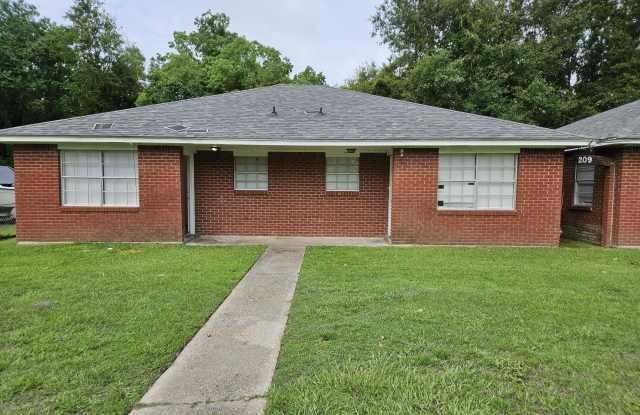 209 Lawler Avenue photos photos