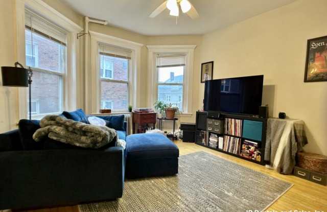 590 Centre St. photos photos