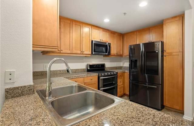 3223 Watermarke Place - 3223 Watermarke Place, Irvine, CA 92612