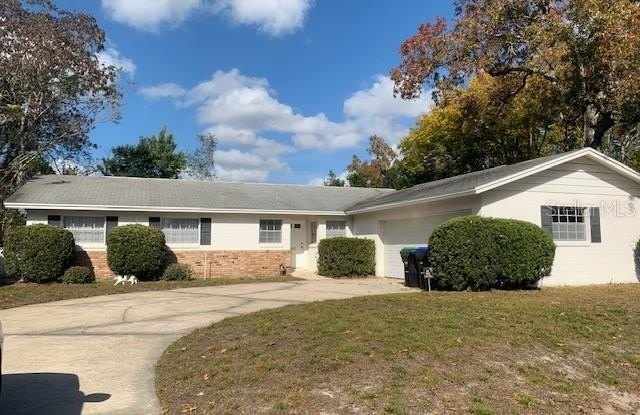 5613 CASTLE OAK Court Gallery 1