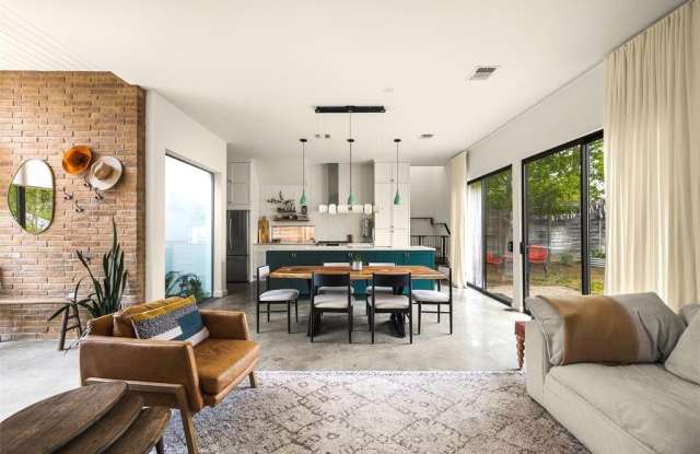 2012  Arpdale ST - 2012 Arpdale Street, Austin, TX 78704