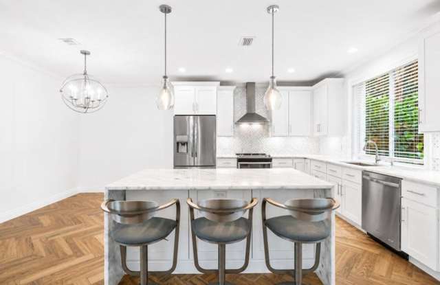350 SW 8TH Street 2, Boca Raton, FL 33432 - 5777 Gallery 3