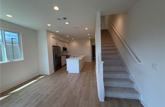 124 Chaparral Gallery 3