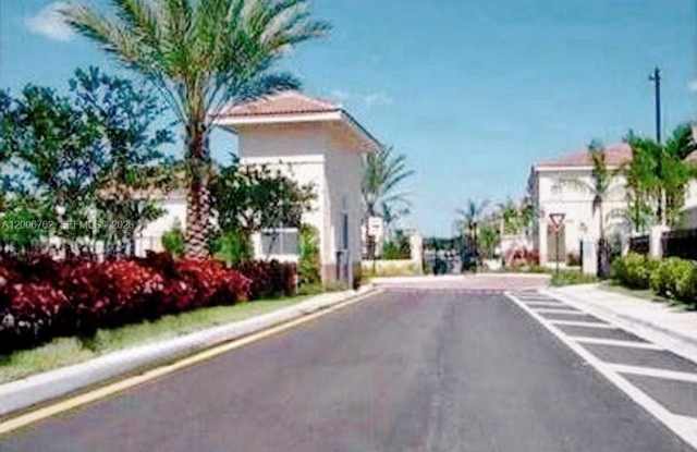 15810 SW 40th St photos photos