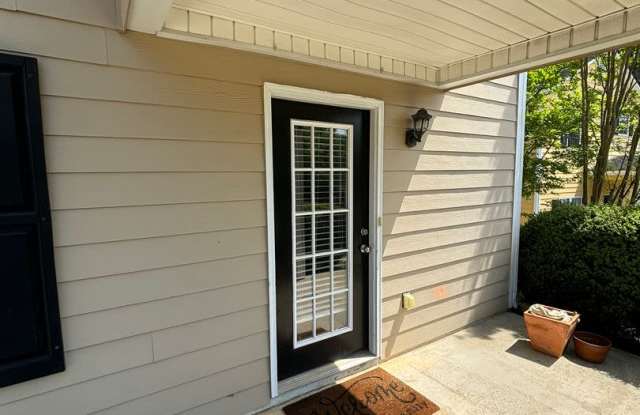 Milford Heights Single-Family Home Gallery 4
