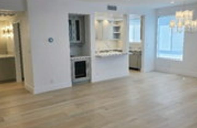 12115 San Vicente Boulevard Gallery 2