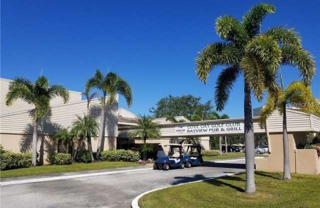 2700 COVE CAY Drive Gallery 4