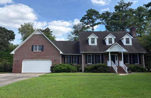 Beautiful 3BR/2.5BA Home in Trent Woods Gallery 1