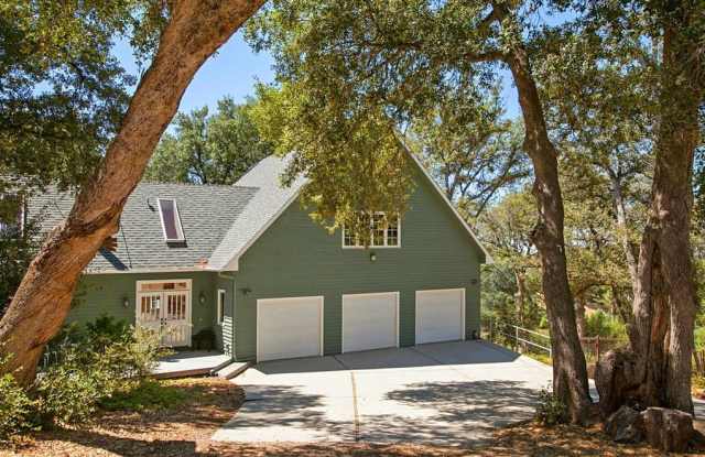 4499 TOYON MOUNTAIN ROAD - 4499 Toyon Mountain Road, San Diego County, CA 92036