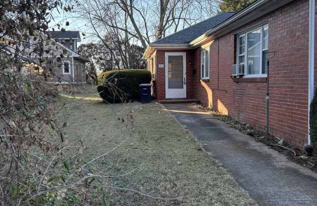 383 MONTICELLO AVE photos photos