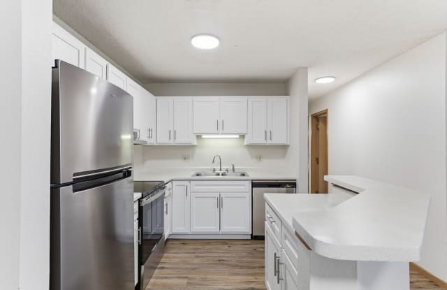 16720 Brunswick Avenue Southeast - 104 Gallery 2