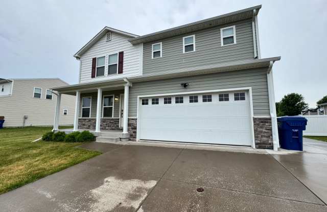 Dream House!! 4 Bedroom 3 Bath House in Davenport is a MUST SEE!! photos photos