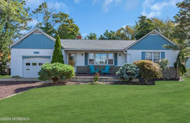1632 Bay Avenue - 1632 Bay Avenue, Bay Head, NJ 08742