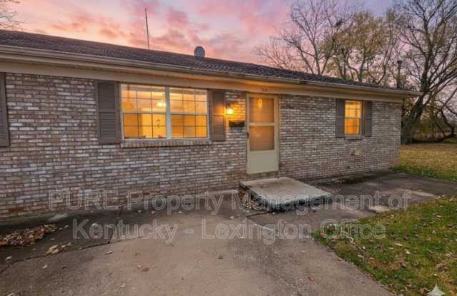366 Bonny Lynn Drive - 366 Bonny Lynn Drive, Harrodsburg, KY 40330