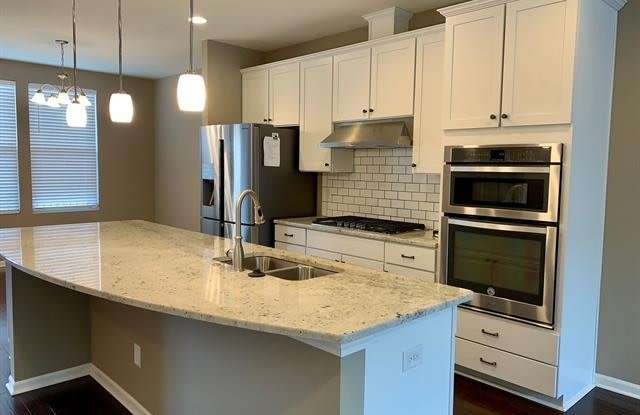 2634 HELMSDALE Circle Gallery 4