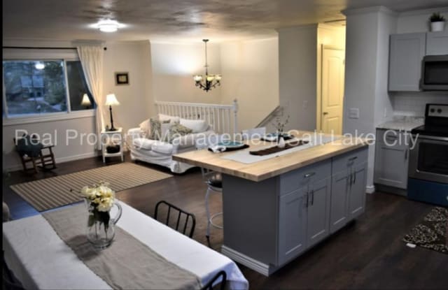 4459 South Red Blossom Circle - 4459 South Red Blossom Circle, West Valley City, UT 84120