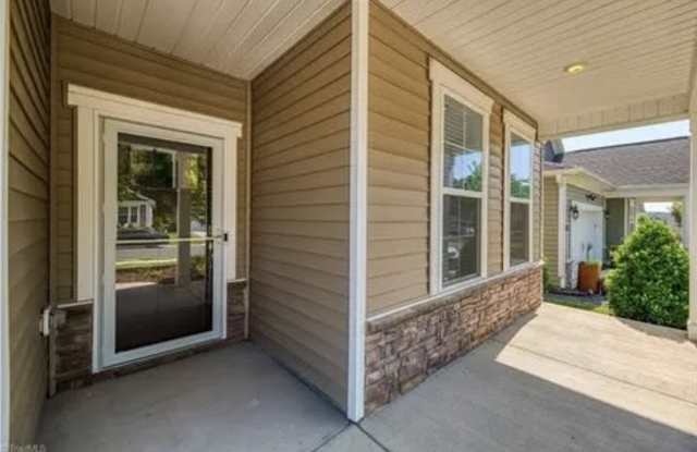 6443 Grogan Hill Road Gallery 2