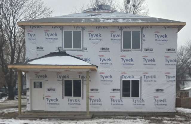 4542 Saint Paul - 2 photos photos