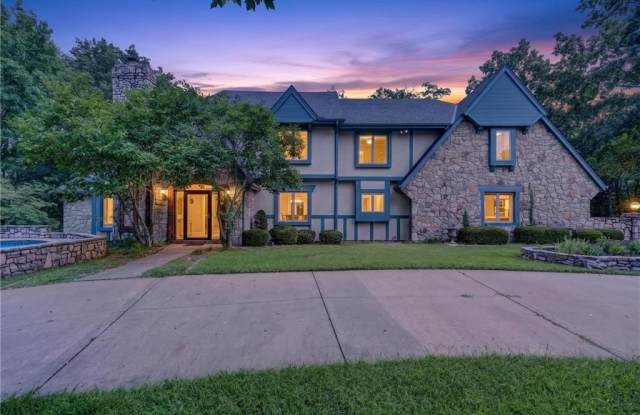6807 Cedar Bend Street NW Gallery 1