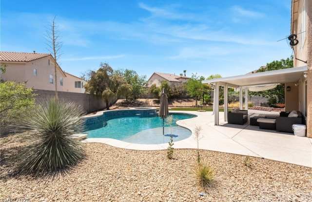 8253 Ruby Mountain Way Gallery 2