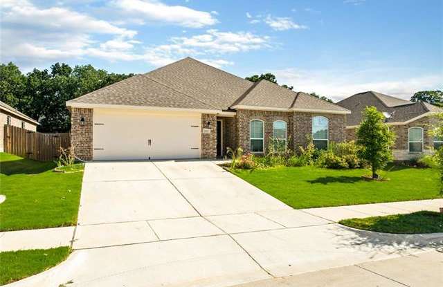 2425 Summer Trail Drive Gallery 3