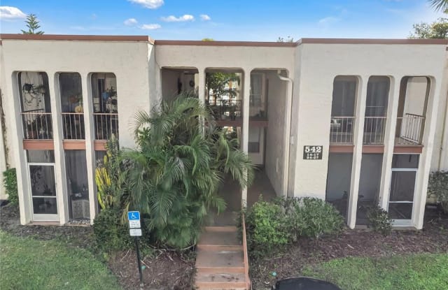 542 ORANGE DRIVE - 542 Orange Drive, Altamonte Springs, FL 32701