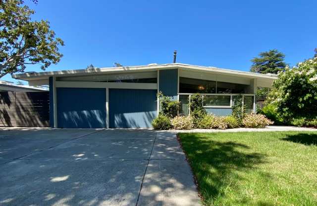 Modernized Eichler Masterpiece photos photos
