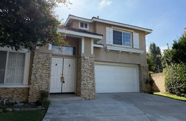 Spacious 3 Bedroom Home in Azusa Gallery 1