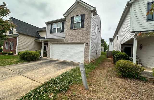 Spacious 3-Bed, 2.5-Bath Home with Garage – Pet-Friendly & Available Now! photos photos