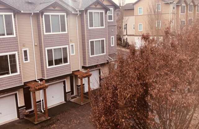 15255 SW Mallard Dr Unit #104 Gallery 2