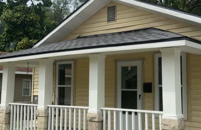 Charming Bungalow Available for Rent! photos photos Charming Bungalow Available for Rent! photos photos