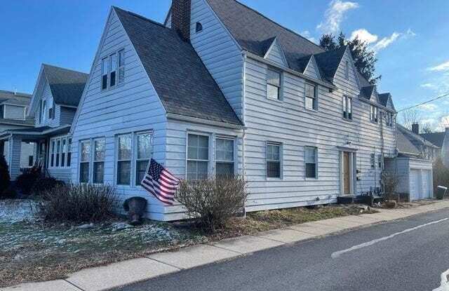 1439 Wyoming Avenue - 1439 Wyoming Avenue, Forty Fort, PA 18704